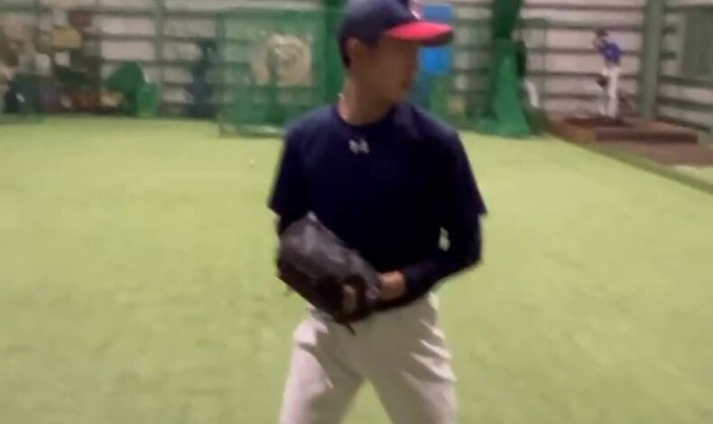 動画サムネイル